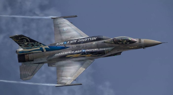 Φωτογραγίες F-16